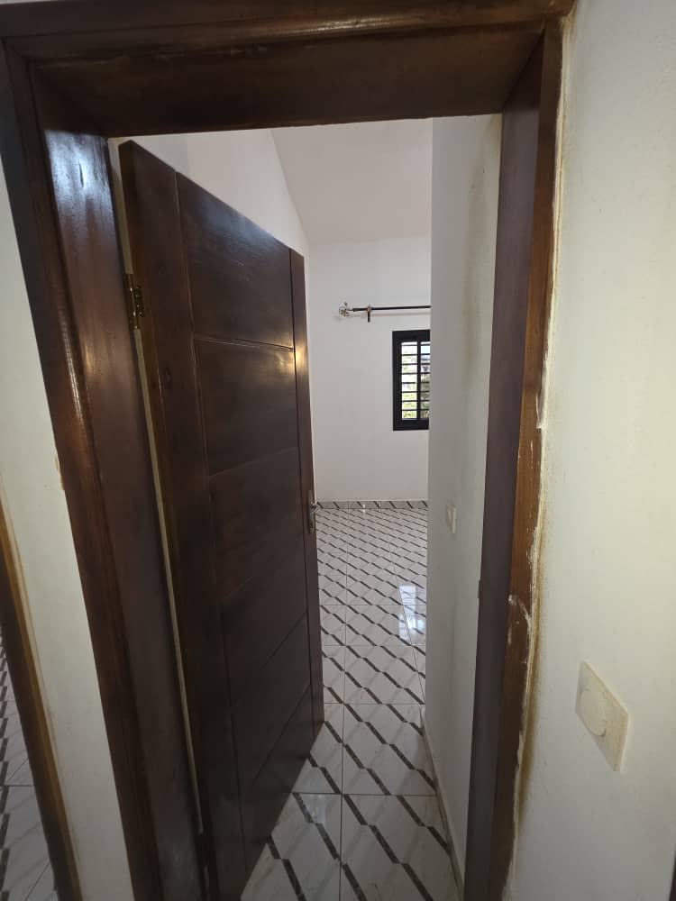 WhatsApp Image 2025-12-20 at 21.04.06