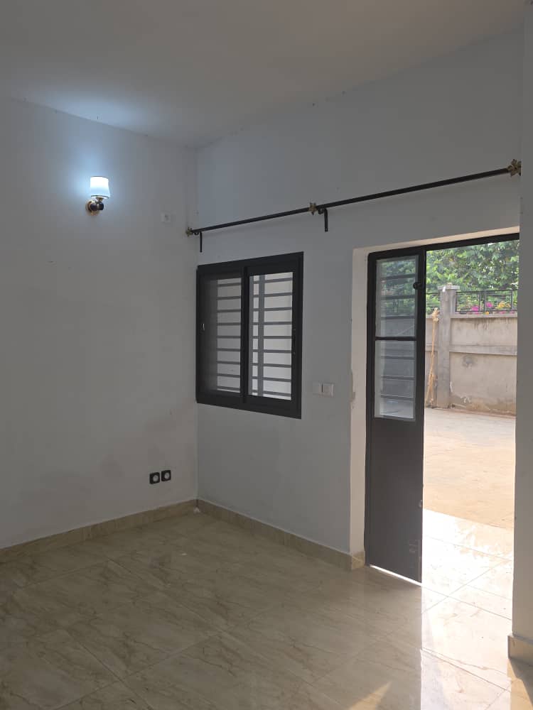 WhatsApp Image 2025-12-20 at 21.04.07 (1)